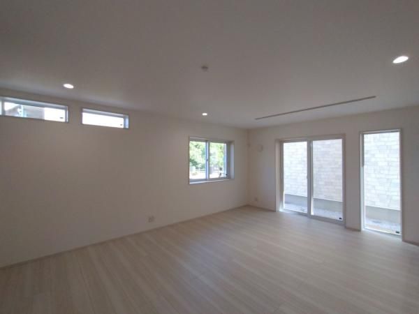 New 4LDK House in Yokohama Midori Ward, Kanagawa | 2025 Build - Thumbnail 2
