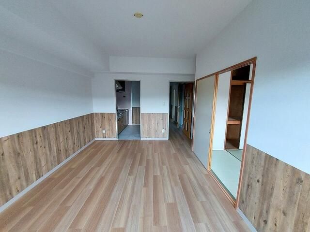 3LDK Apartment for Rent in Saitama City's Sakura Ward - Thumbnail 3