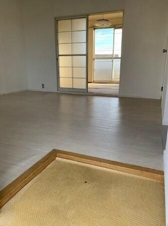 6-Unit Apartment Building for Sale in Toride, Ibaraki - Thumbnail 3