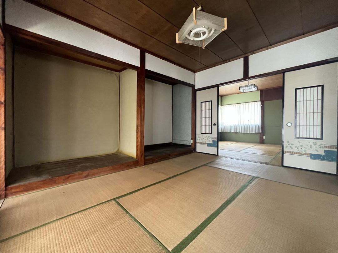 Traditional 7DK House in Kahoku City, Ishikawa - Image 4