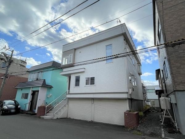 3LDK+Study House for Sale in Sapporo's Miyanomori - Thumbnail 3