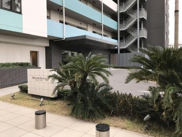 Gran Suite Blue Bay Front Tower 3LDK Apartment in Chiba Minato - Thumbnail 3