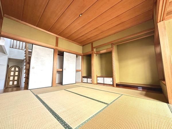 6LDK+Study House with Large Garage in Chikushino, Fukuoka - Thumbnail 2