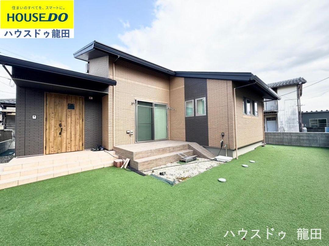 2022-Built 4LDK House with Garden in Quiet Kumamoto Neighborhood - Thumbnail 2
