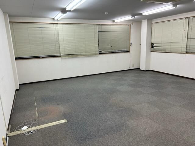 Ruby Building Commercial Space for Rent in Fuefuki, Yamanashi - Thumbnail 2