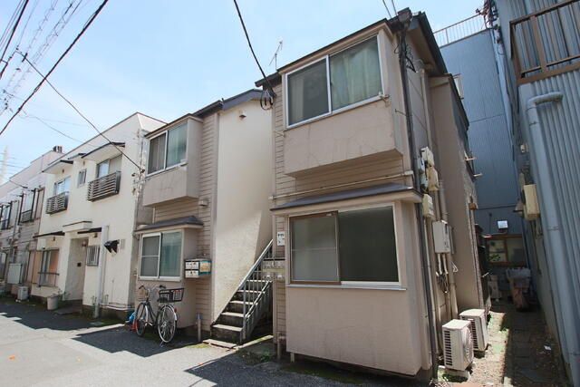 1R Apartment for Rent near Koenji Station, Nakano, Tokyo - Thumbnail 2