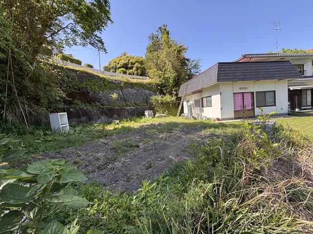 Large 6DK Detached House on 10,000sqm Plot in Hiji-cho, Oita - Thumbnail 4