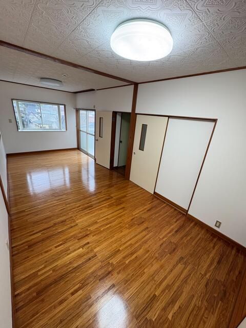 3DK House for Rent in Yokosuka, Kanagawa - Thumbnail 3