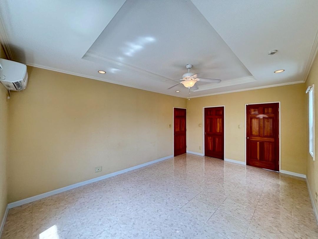 4LDK Detached House for Sale in Okinawa City's Chibana Area - Image 22