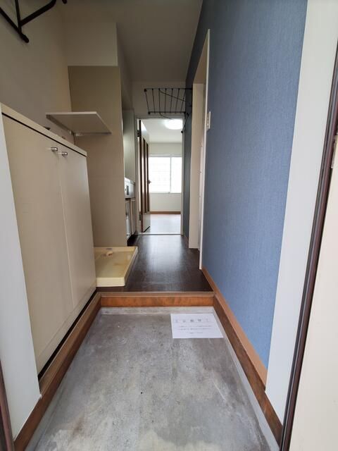 Compact 1K Apartment for Rent in Chigasaki, Kanagawa - Thumbnail 3