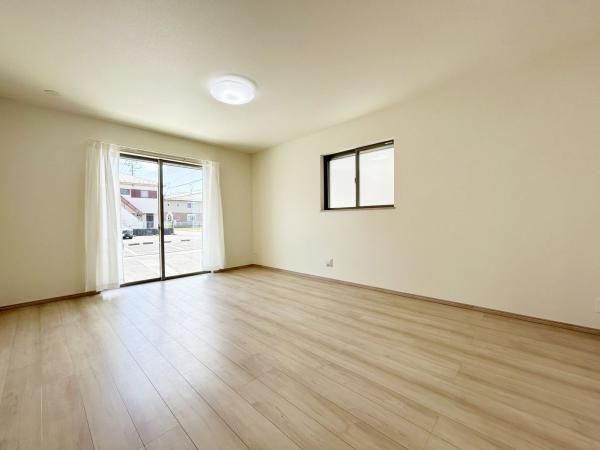 Newly Built 4LDK House in Saitama City - 96.15 sqm - Thumbnail 3