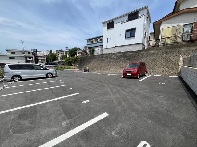 631.92 sqm Development Land for Sale in Yokohama's Hodogaya Ward - Thumbnail 2