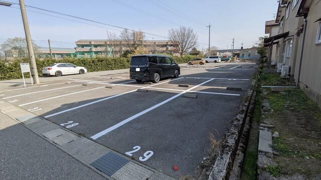 Parking Space for Rent in Noda, Kanazawa, Ishikawa - Thumbnail 2
