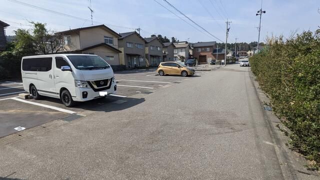 Parking Space for Rent in Noda, Kanazawa, Ishikawa - Thumbnail 4