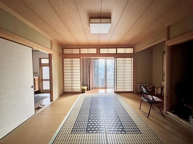 4DK Detached House for Sale in Ikeda, Tokushima - Image 22
