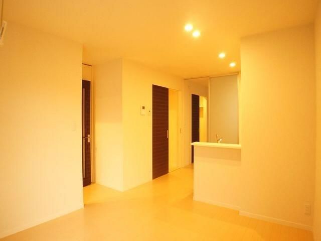 1LDK Apartment for Rent in Matsudo, Chiba - 70,000 Yen - Thumbnail 4