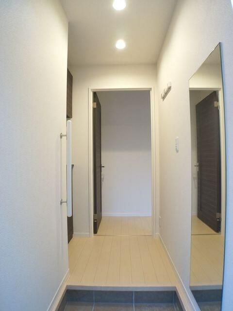 1LDK Apartment for Rent in Matsudo, Chiba - 70,000 Yen - Thumbnail 3
