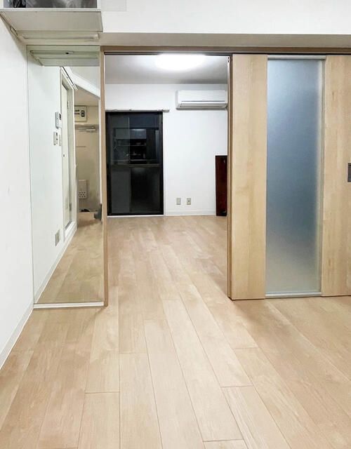 Park Heights Komaba 1DK Apartment for Sale in Meguro, Tokyo - Thumbnail 3