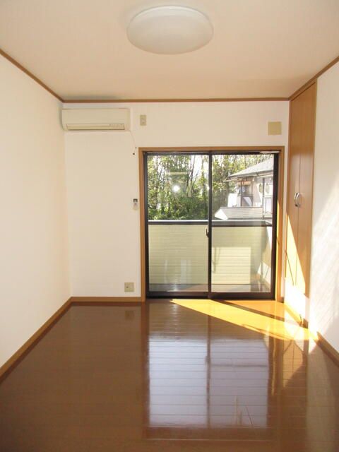 2DK Apartment for Rent in Honjo, Saitama - 52.80 sqm - Thumbnail 3