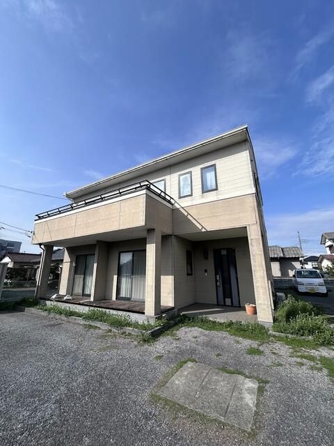 3LDK House for Sale in Kimitsu, Chiba with Large Land - Thumbnail 2