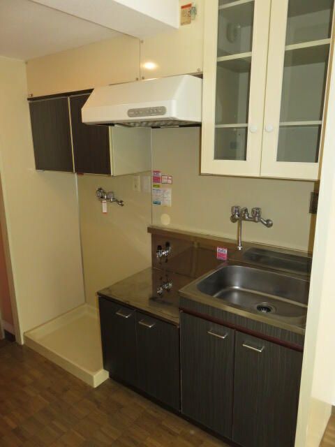 1K Apartment for Rent near Seiseki-Sakuragaoka Station, Tama - Thumbnail 4