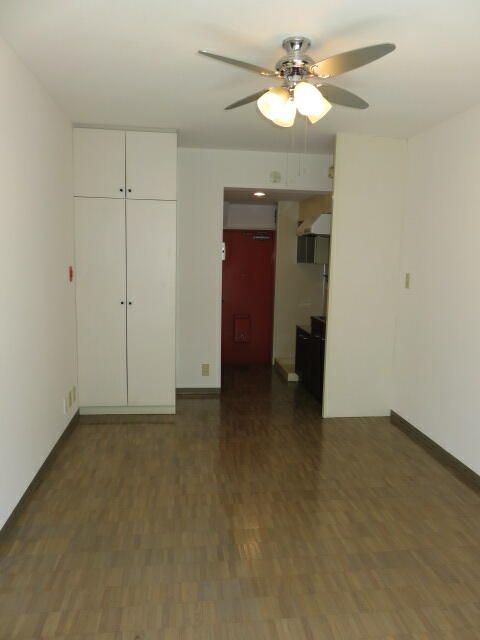 1K Apartment for Rent near Seiseki-Sakuragaoka Station, Tama - Thumbnail 3