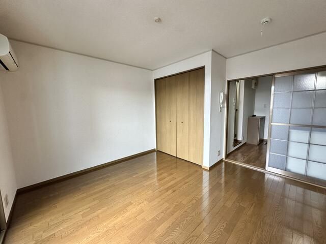 1K Apartment for Rent near Ryugasaki City Station, Ibaraki - Thumbnail 3