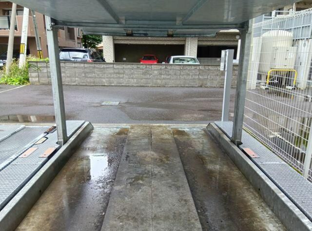Rental Parking Space in Sapporo Chuo Ward, Hokkaido - 25,300 Yen - Thumbnail 3