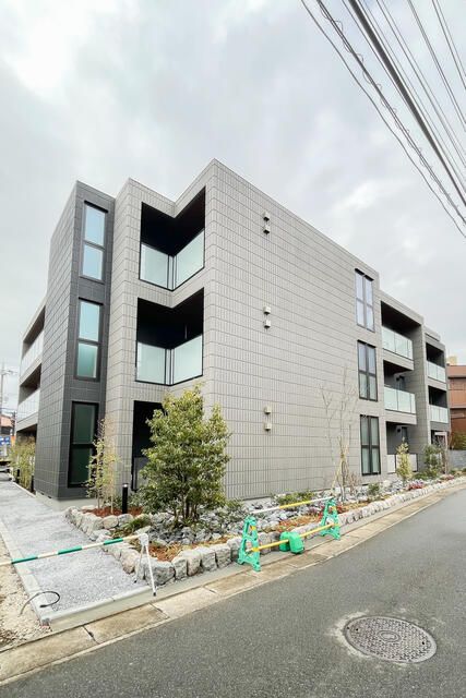 Newly Built 2LDK Apartment in Kashiwa, Chiba | Premier Maison - Thumbnail 2