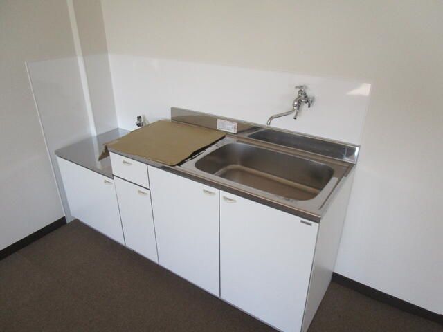Commercial Space for Rent in Kanuma, Tochigi - 51.84 sqm - Thumbnail 4