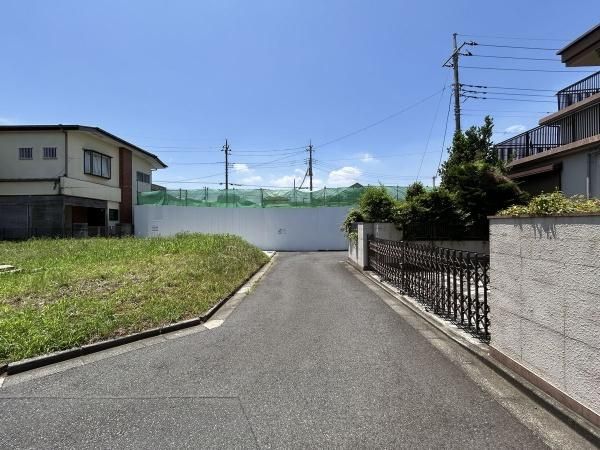 6-Unit Apartment Building for Sale in Chofu, Tokyo - Thumbnail 3