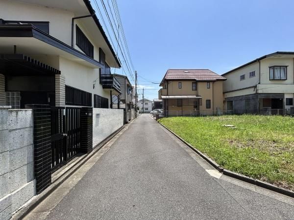 6-Unit Apartment Building for Sale in Chofu, Tokyo - Thumbnail 2