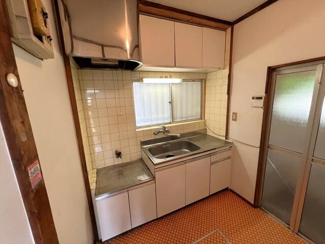 Resale 3K House in Chofu City, Tokyo - 47.08 sqm - Thumbnail 4