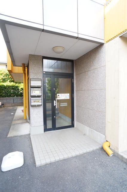 Central Building Commercial Space for Rent in Ryugasaki, Ibaraki - Thumbnail 2
