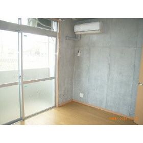 1K Apartment for Rent in Fuchu, Tokyo - 21.60 sqm - Thumbnail 2