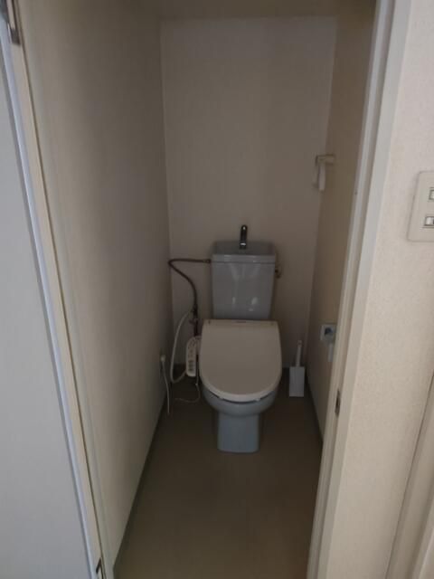 1DK Apartment for Rent in Kofu, Yamanashi - 29.93 sqm - Thumbnail 4