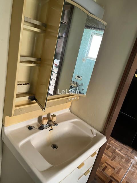 3LDK Terrace House for Sale in Hino City, Tokyo - 64.56 sqm - Thumbnail 4