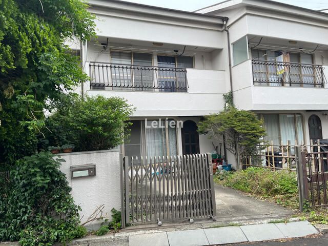 3LDK Terrace House for Sale in Hino City, Tokyo - 64.56 sqm - Thumbnail 2