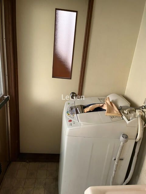 3LDK Terrace House for Sale in Hino City, Tokyo - 64.56 sqm - Thumbnail 3
