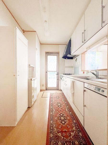 4LDK Detached House for Sale in Machida, Tokyo - 144.55 sqm Land - Thumbnail 3