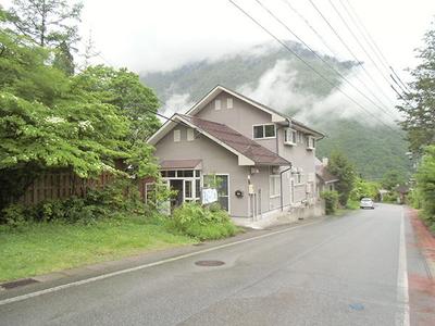 An open-air bath with natural hot spring water and all-electric facilities: Villas, real estate, properties for sale, Hometown Information Center: Nationwide rural living property data — House, Gifu Prefecture, Nagano