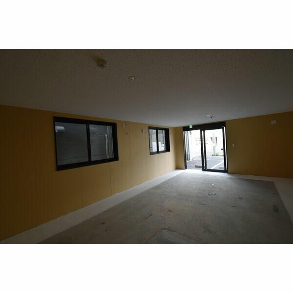 Luxury Space S13 Commercial Unit for Rent in Central Sapporo - Thumbnail 4