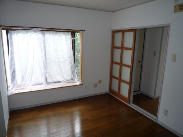2DK Apartment for Rent in Yurihonjo, Akita - 52.72 sqm - Thumbnail 3
