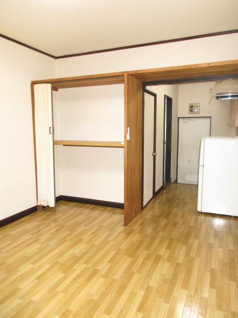 Cosmos Palace 1R Apartment for Rent in Honjo, Saitama - Thumbnail 4