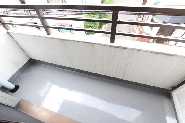 1K Apartment for Rent in Fuchu, Tokyo - 14.65 sqm - Thumbnail 4