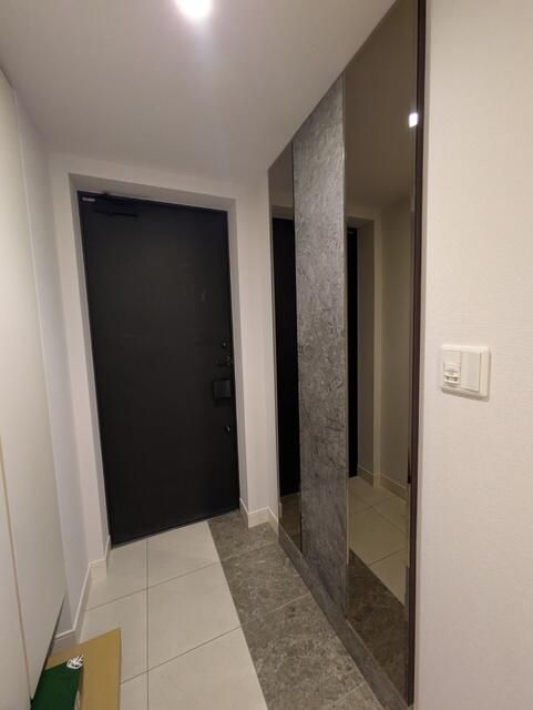 2LDK Apartment in Meguro, Tokyo - 59.68m² - Thumbnail 4