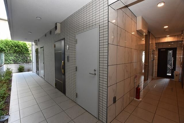 Mon Château Matsuan Apartment Building for Sale in Suginami, Tokyo - Thumbnail 3