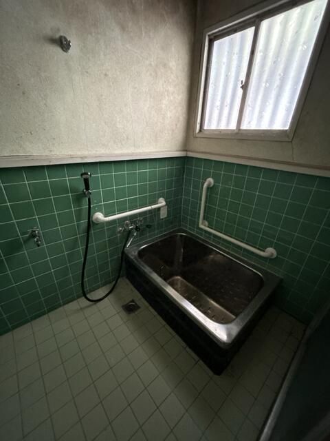 4DK House for Sale in Wakamatsu Ward, Kitakyushu - Thumbnail 3