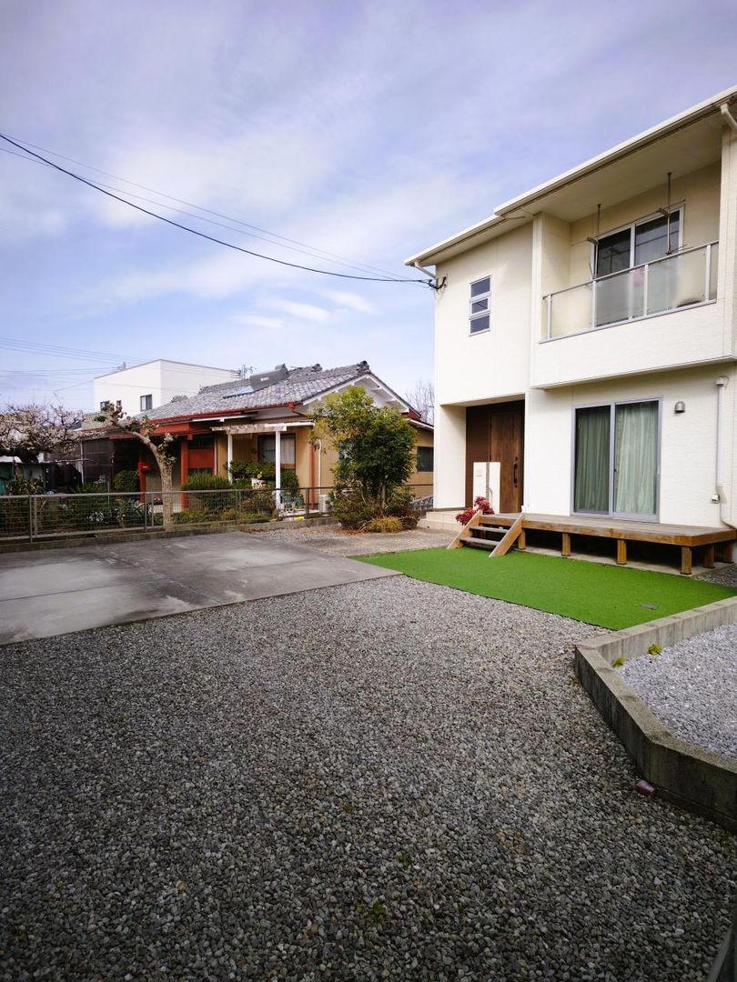 3LDK Modern House in Quiet Miyazaki City | 2017 Build - Main Image