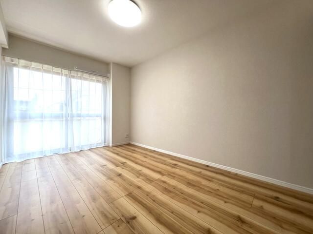 3LDK Apartment for Sale in Tsurumi-ku, Yokohama, 66.23 sqm - Thumbnail 3